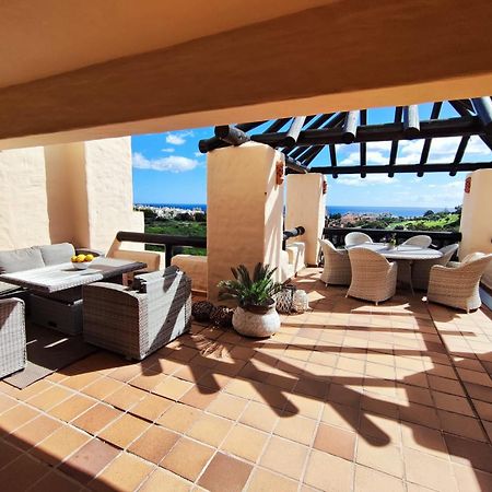 15 First Line Penthouse With Wonderful Seaview Near Duquesa Golf Manilva Andalucia Apartment Екстериор снимка